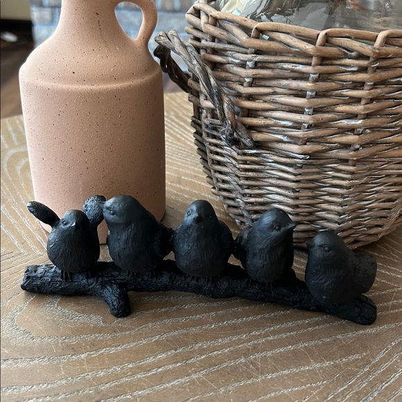 NEW!Romantic Gothic Shabby Chic Black Song Bird Family on Branch Tabletop Statue - Picture 4 of 8